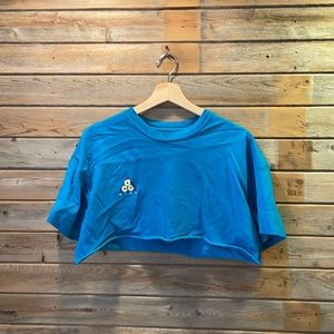 Nike ACG Supercrop